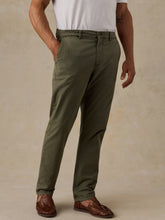 Coastline Chino - Elm Olive