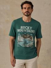 Faherty x Parks Project Rocky Mountains Short-Sleeve Sunwashed Regenerative Tee - Forest