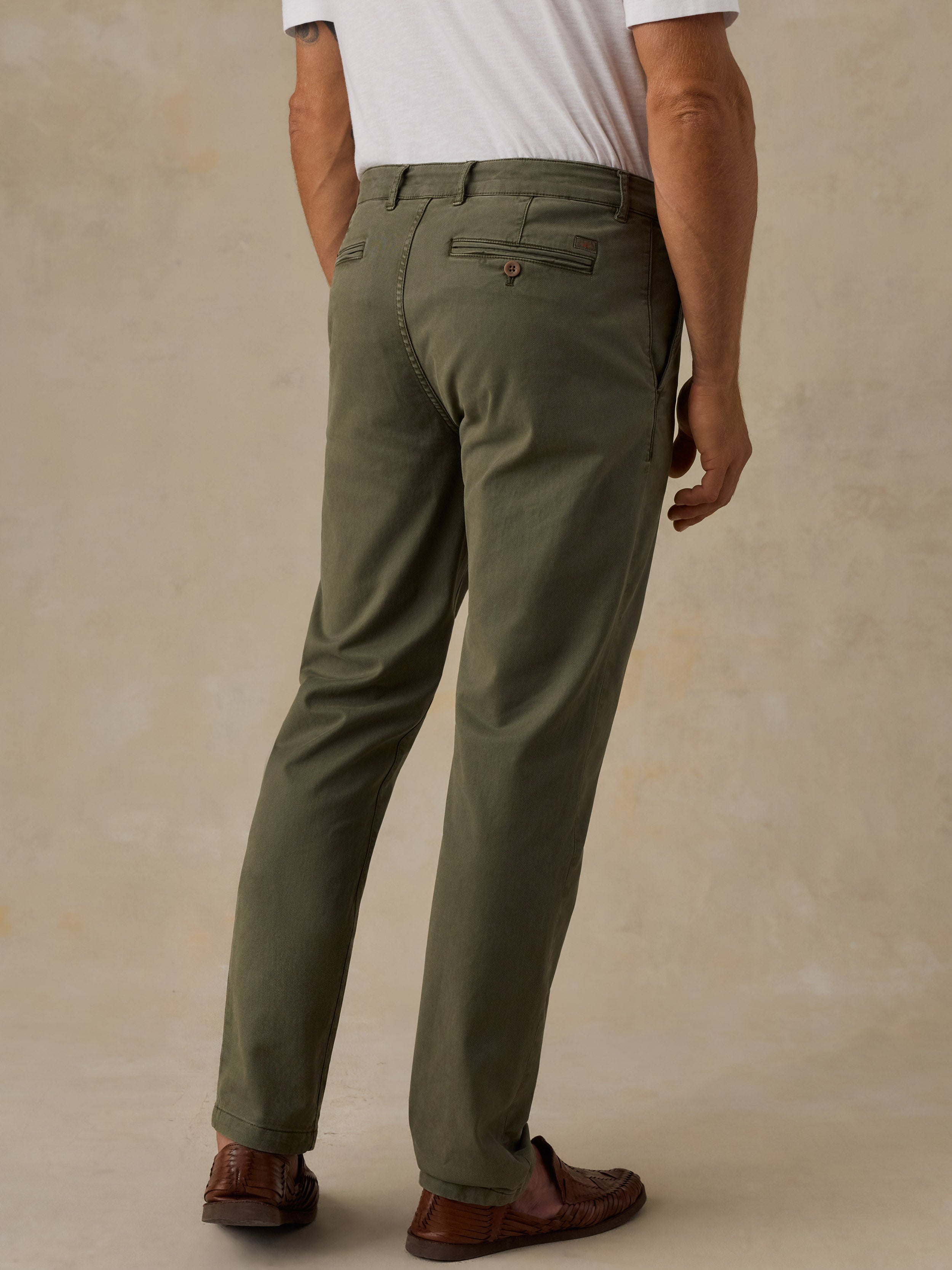 Coastline Chino - Elm Olive