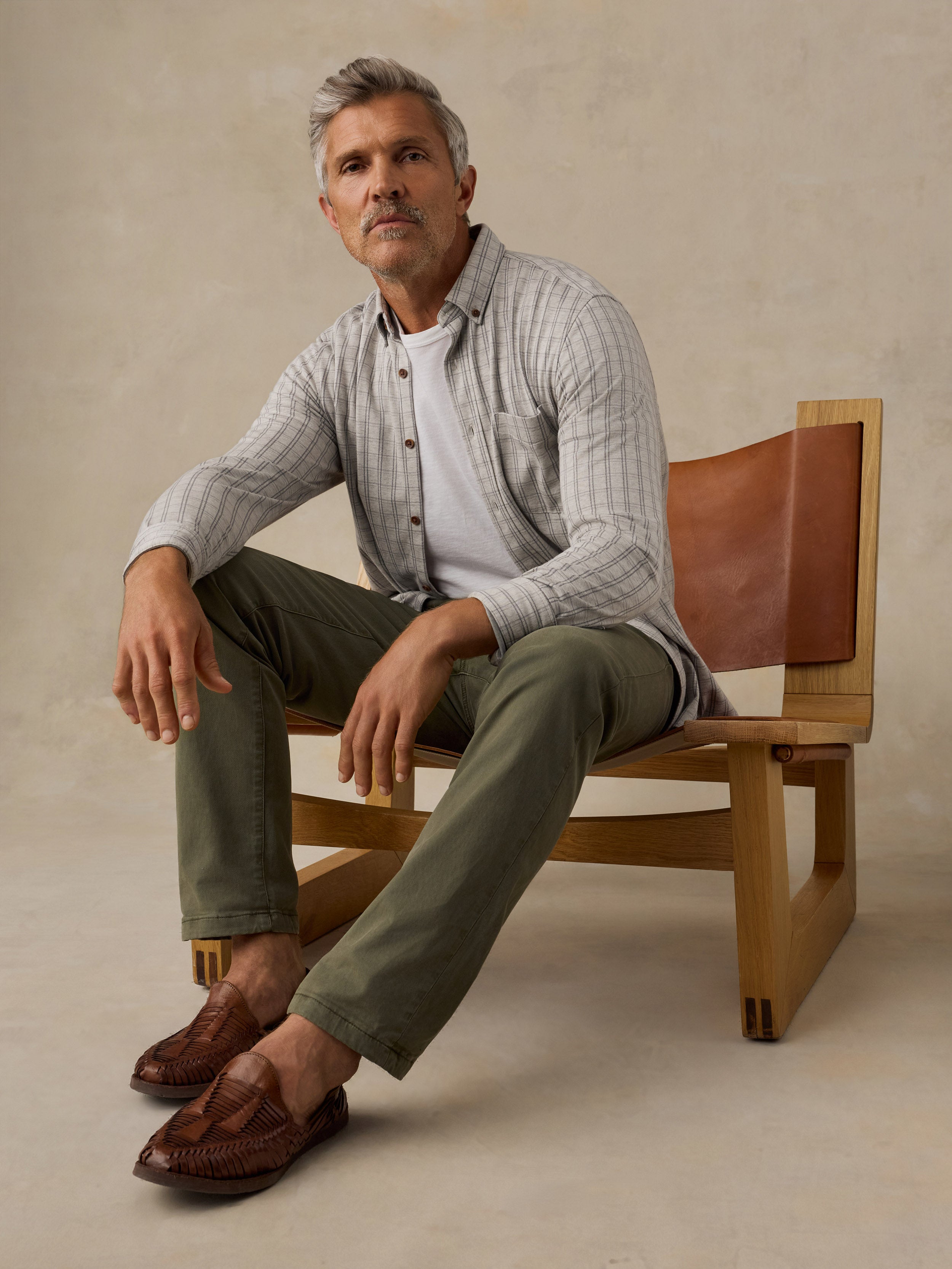 Coastline Chino - Elm Olive