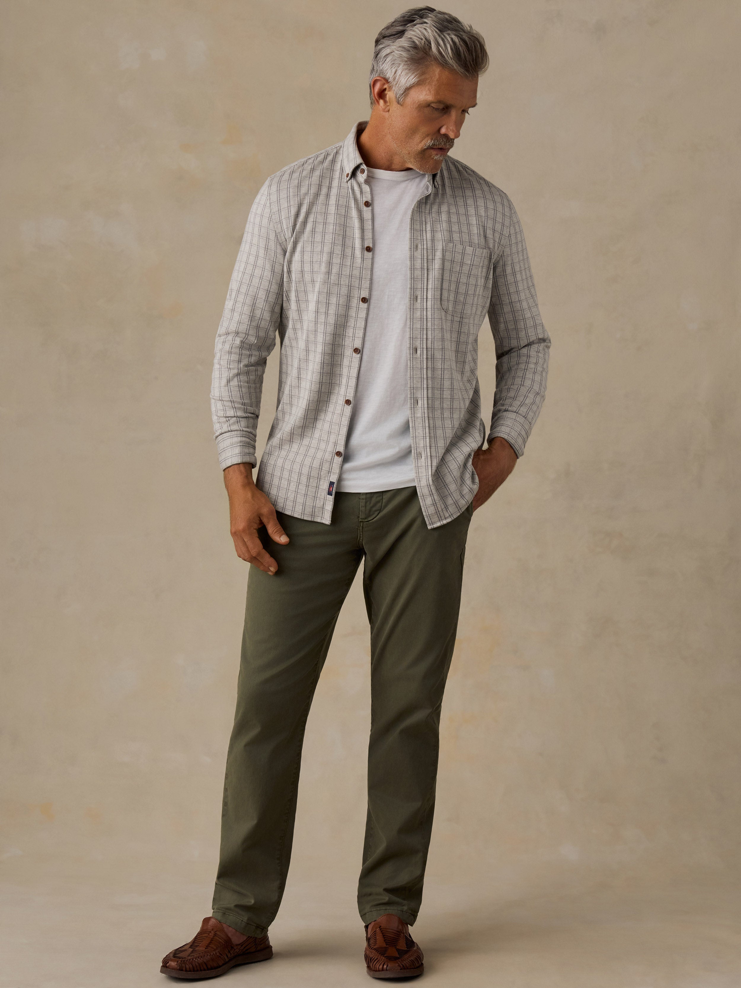 Coastline Chino - Elm Olive