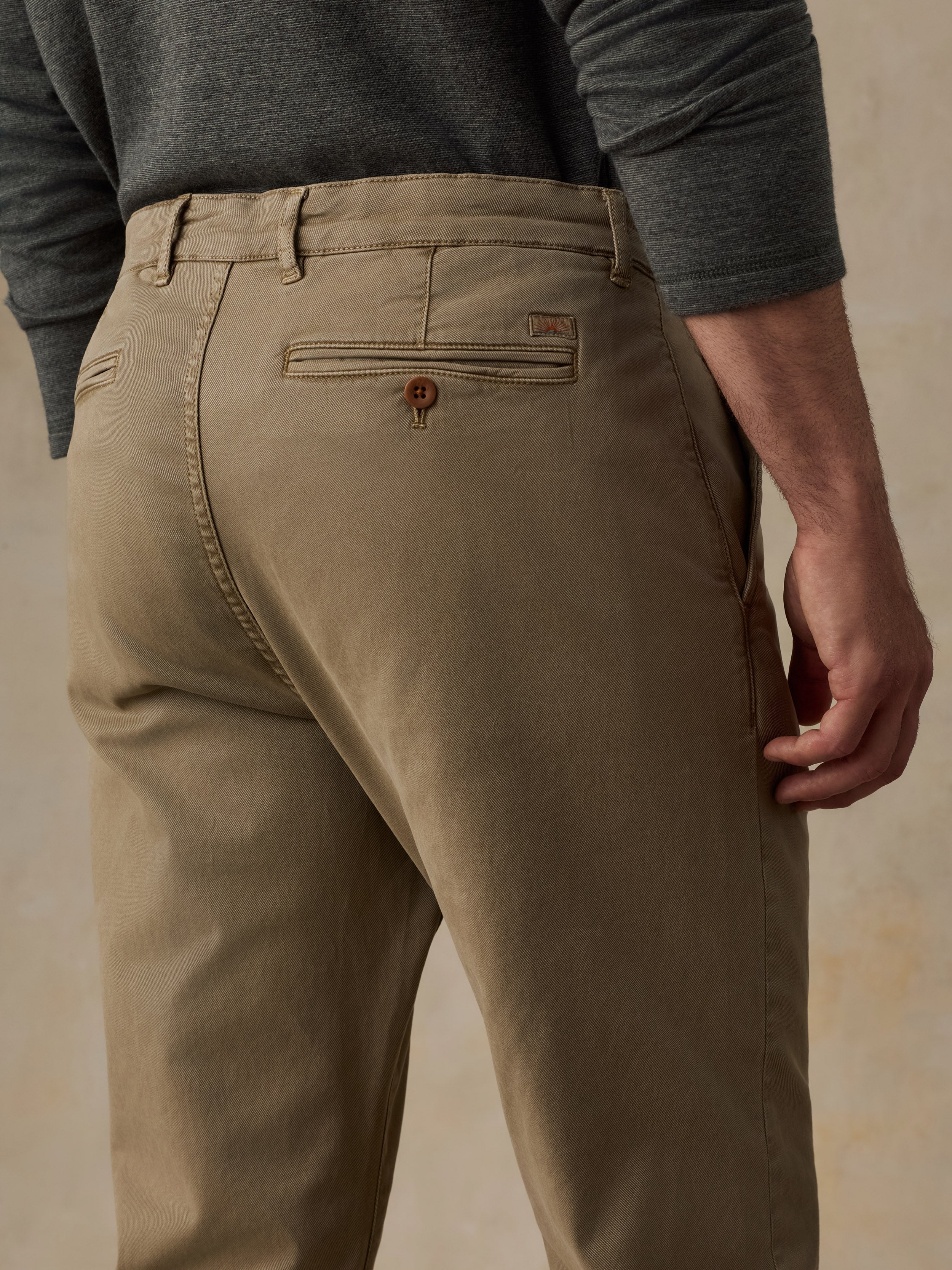 Coastline Chino - Isle Khaki