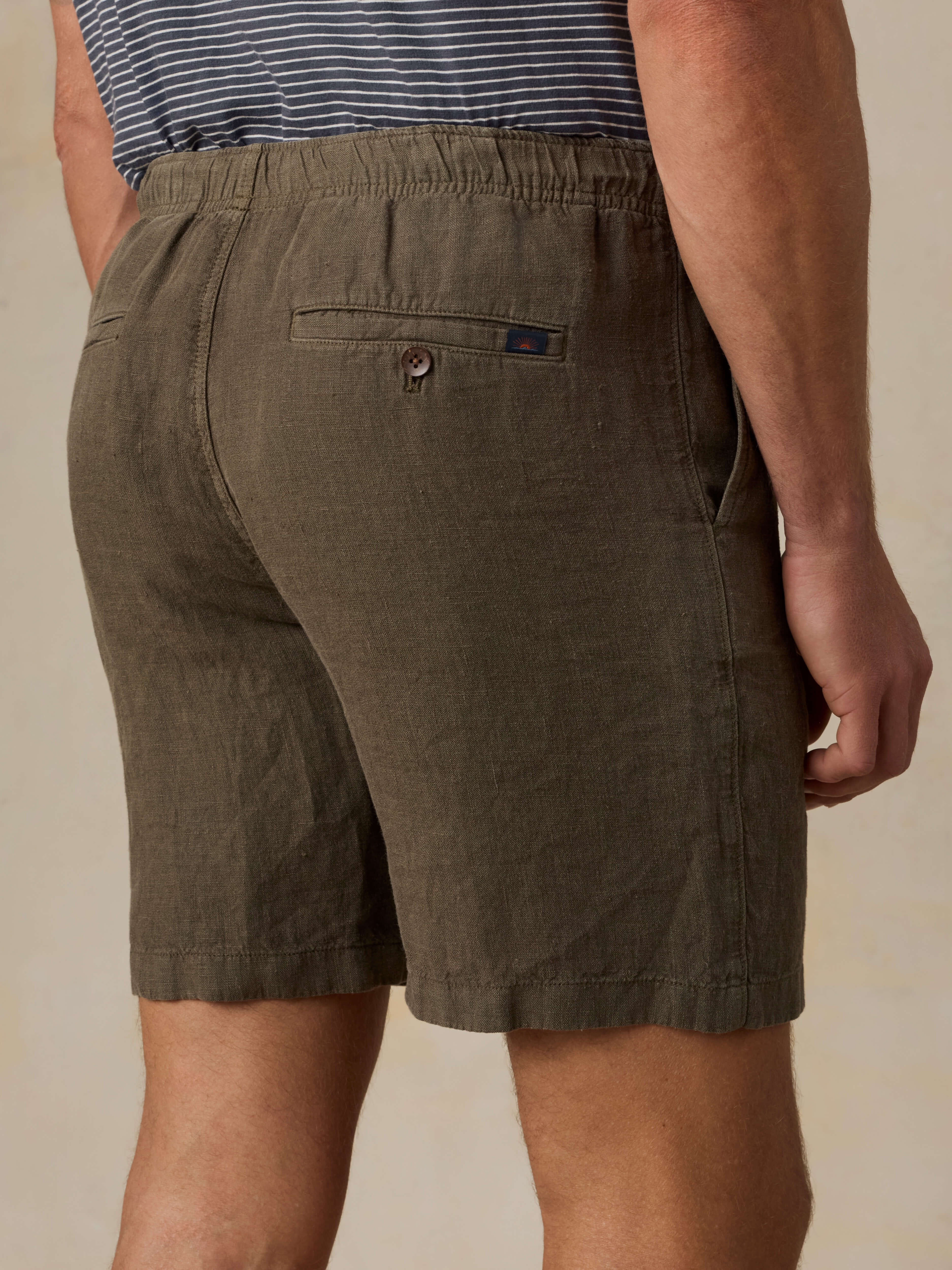Essential Linen Short (6.5") - Dark Palm
