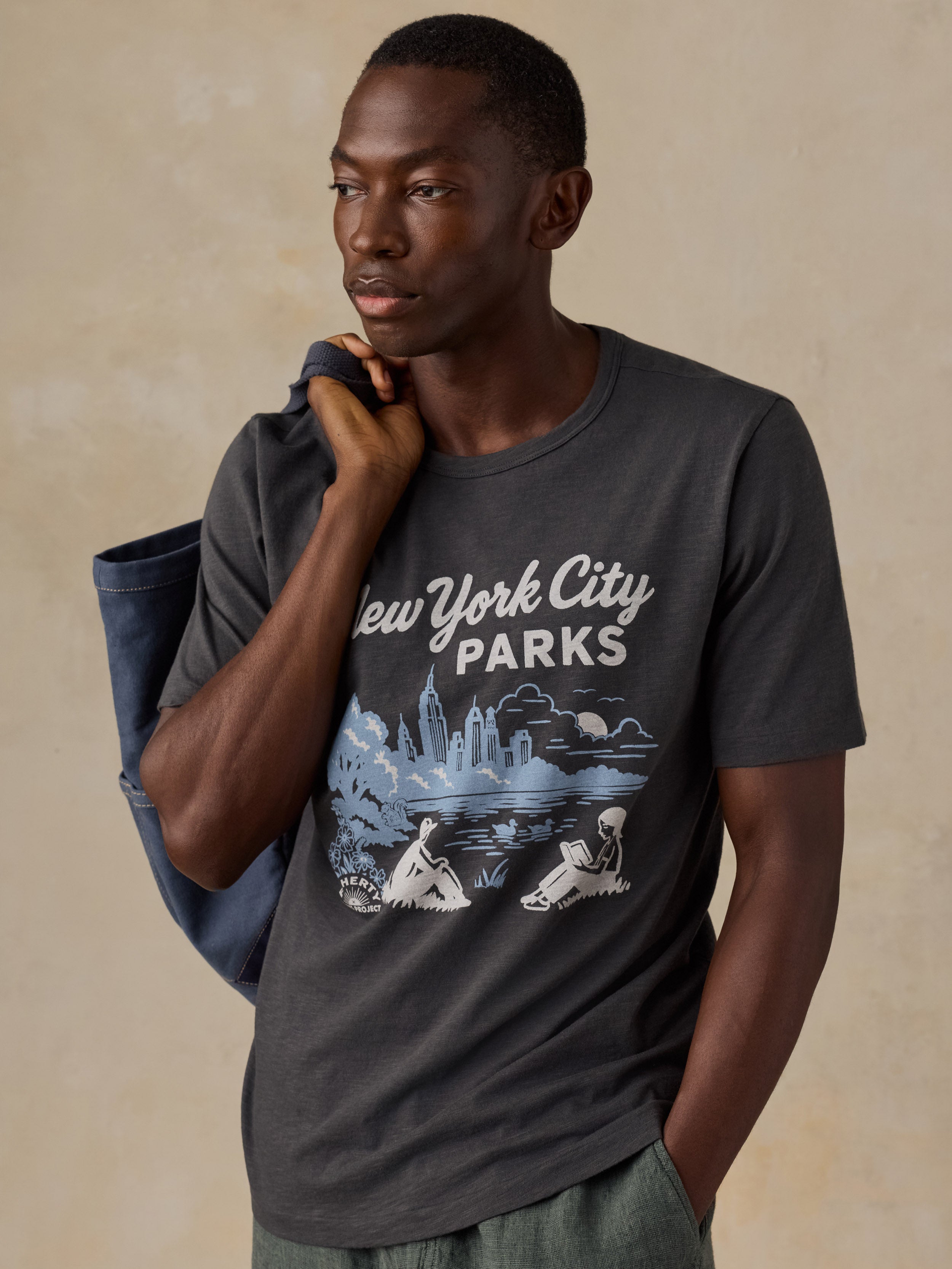 Faherty x Parks Project NYC Parks Short-Sleeve Sunwashed Regenerative Tee - Graphite