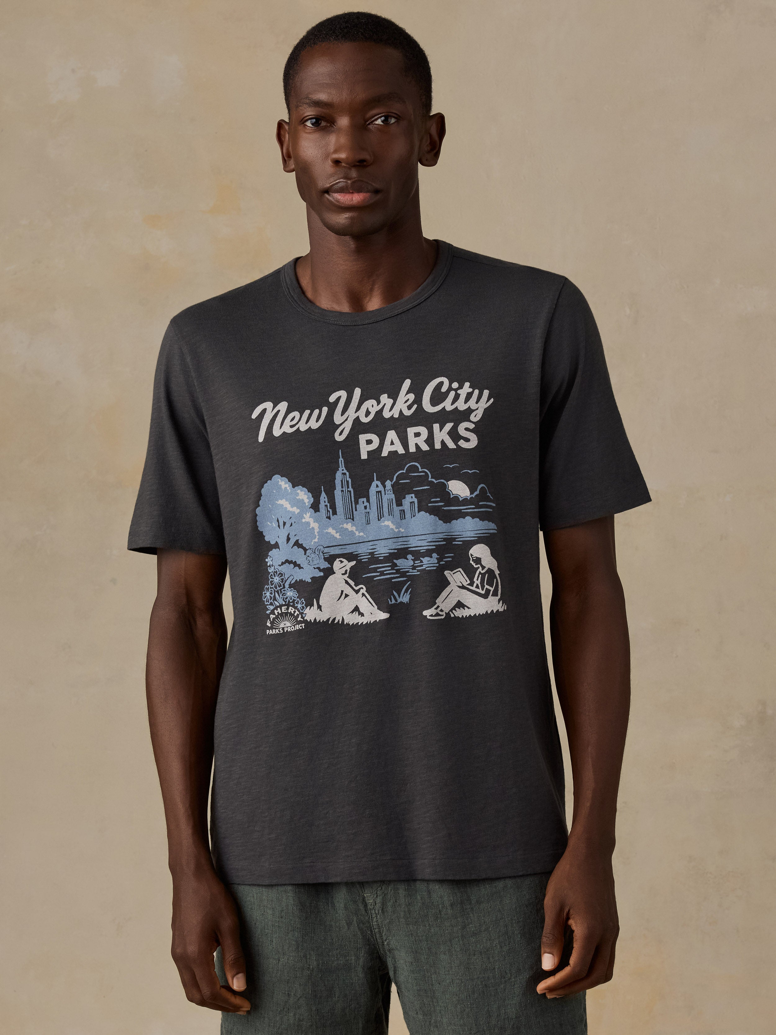 Faherty x Parks Project NYC Parks Short-Sleeve Sunwashed Regenerative Tee - Graphite