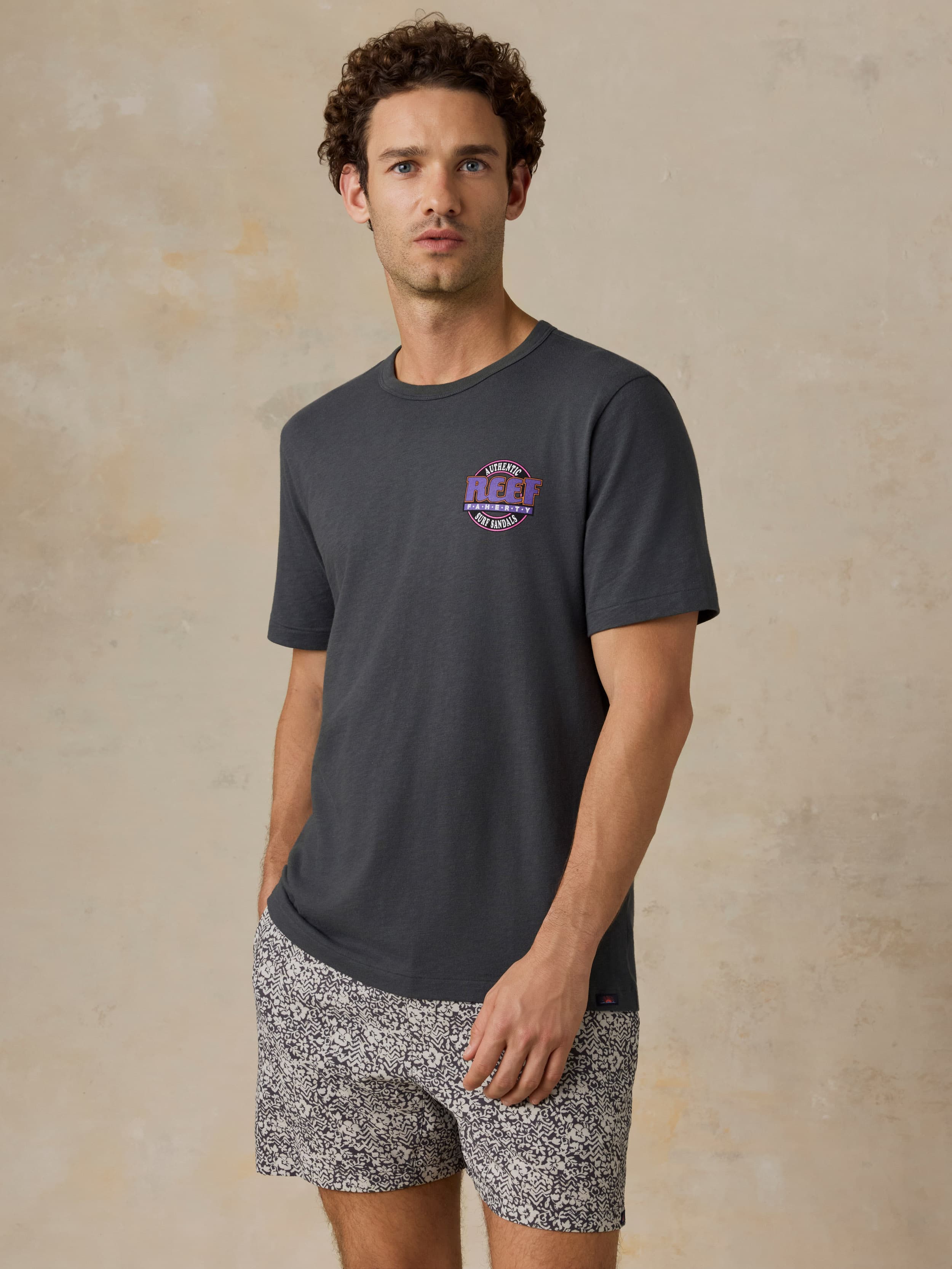 Faherty x REEF Sunwashed Graphic Tee - Graphite