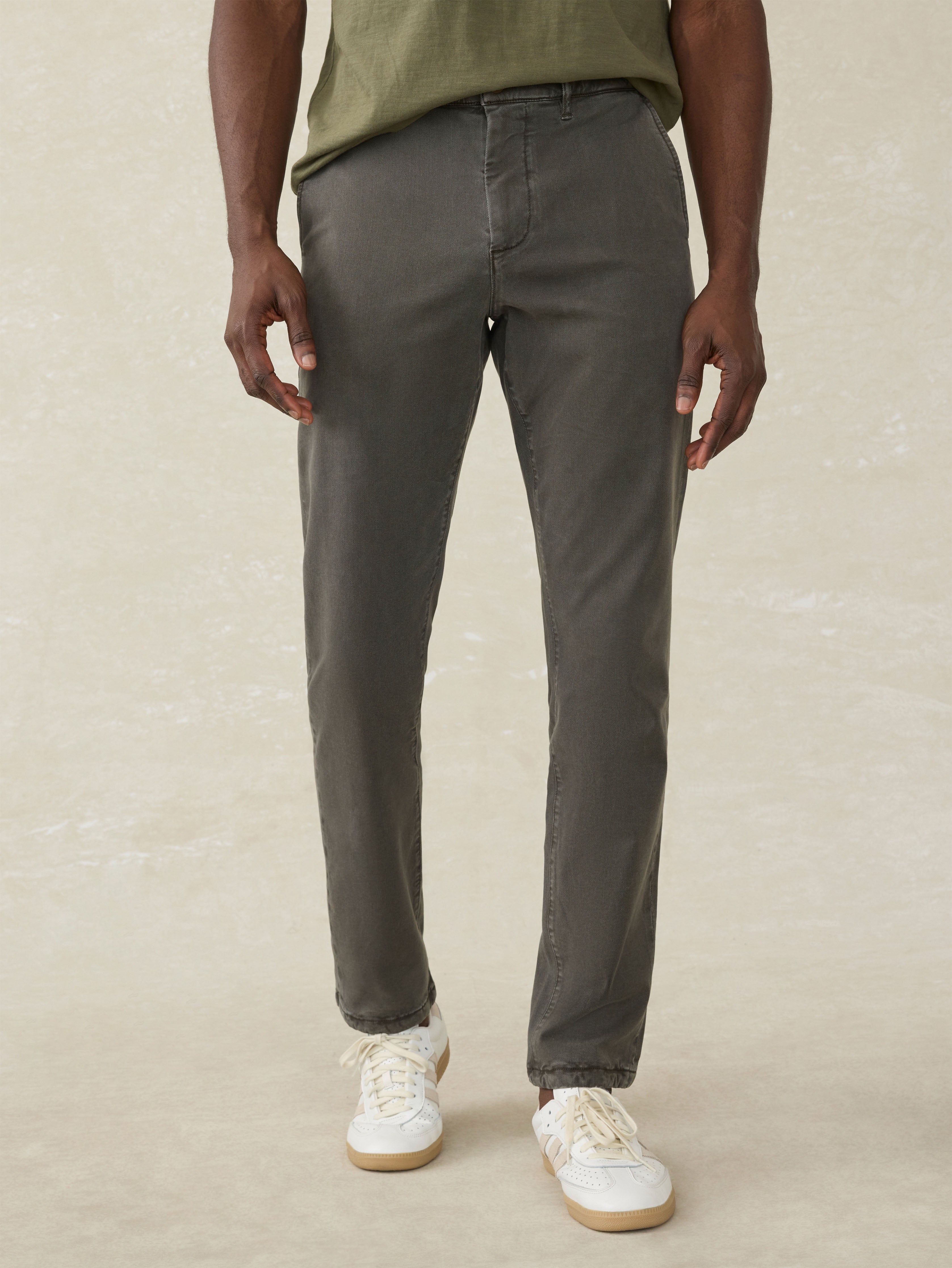 Coastline Chino - Faded Black