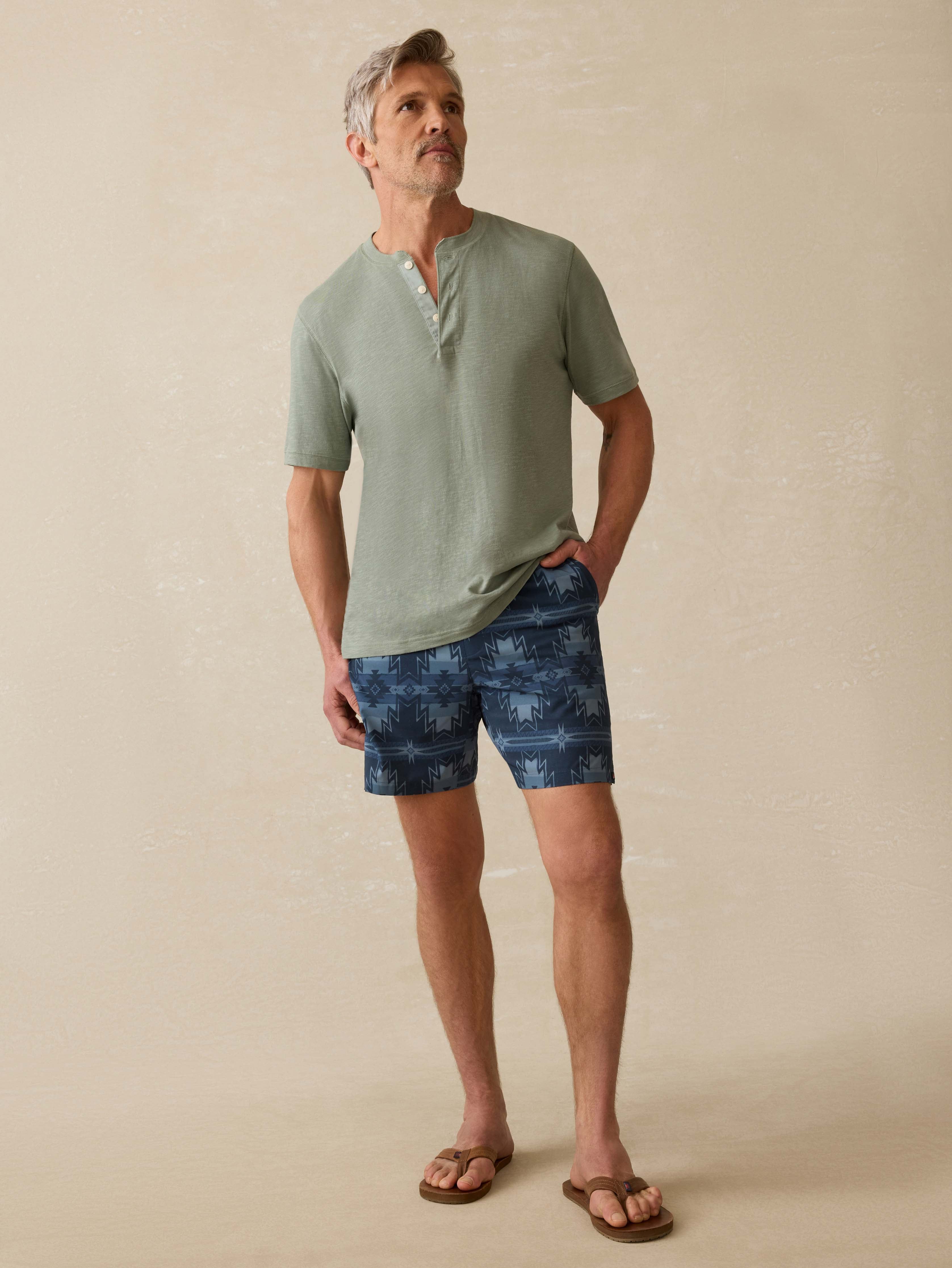 Doug Good Feather Shorelite Trunk (7") - Night Navy Stars